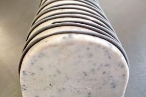 La Bûche en Rouge et Noire